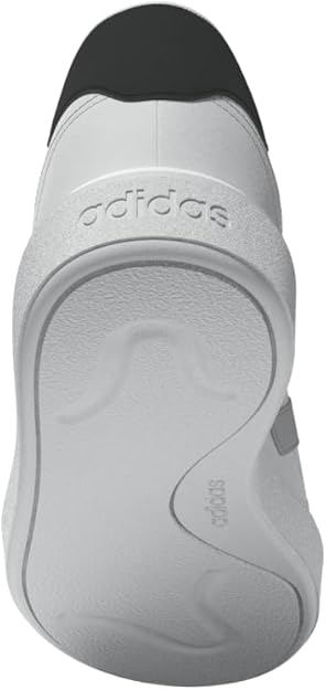 adidas mens COURTBLOCK Sneaker