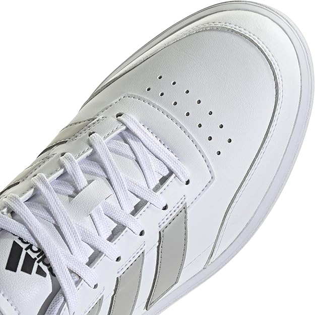 adidas mens COURTBLOCK Sneaker